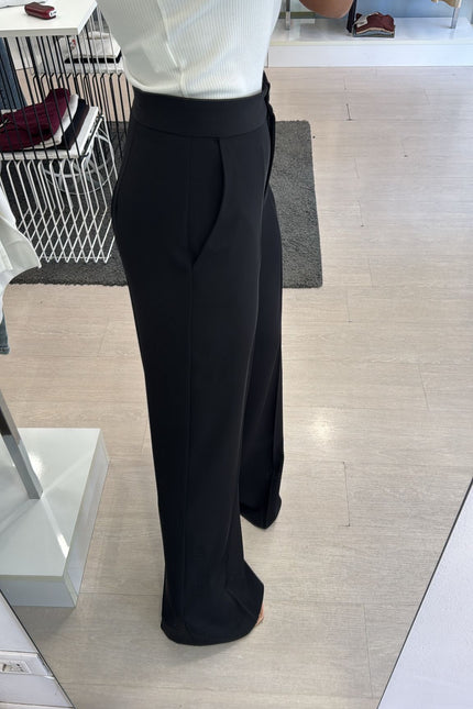 Pantalone completo nero kk