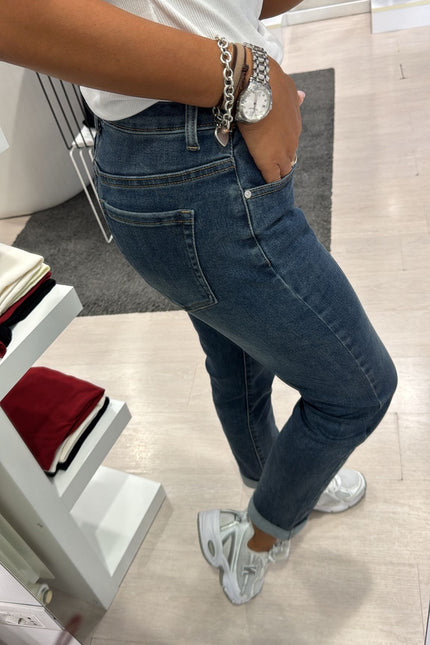 Jeans slim fit scuro