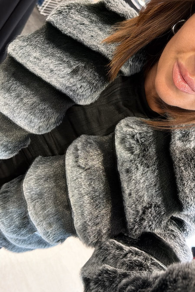 Pelliccia eco grigio sfumato yl