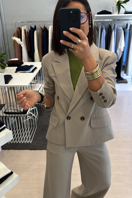 Giacca completo sabbia