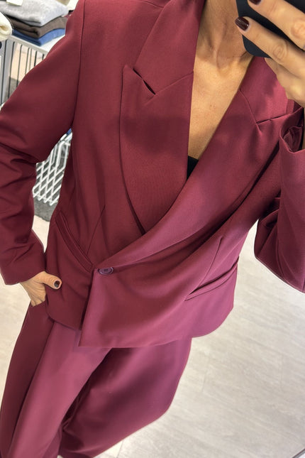 Giacca over bordeaux