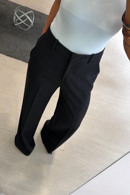 Pantalone nero gamba dritta kk