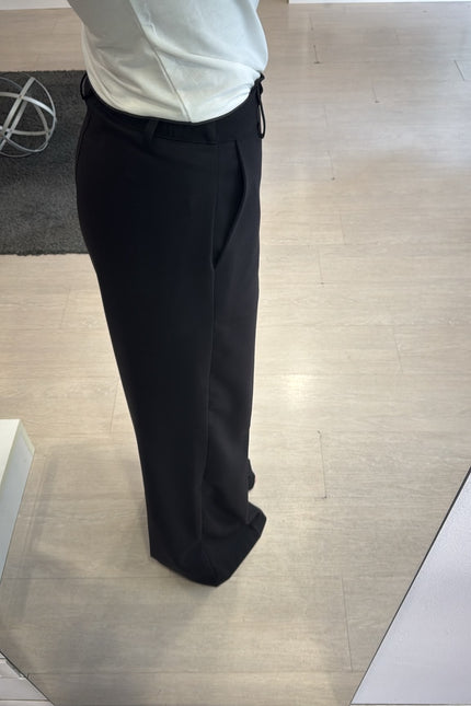 Pantalone dritto completo overshirt nero ak