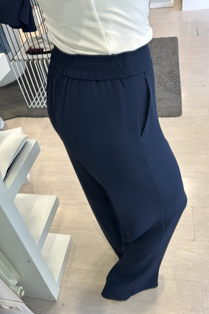 Pantalone completo blu
