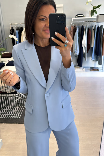 Giacca completo azzurro polvere