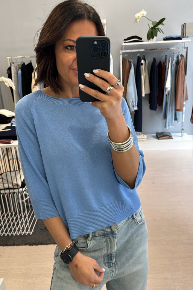 Girocollo azzurro