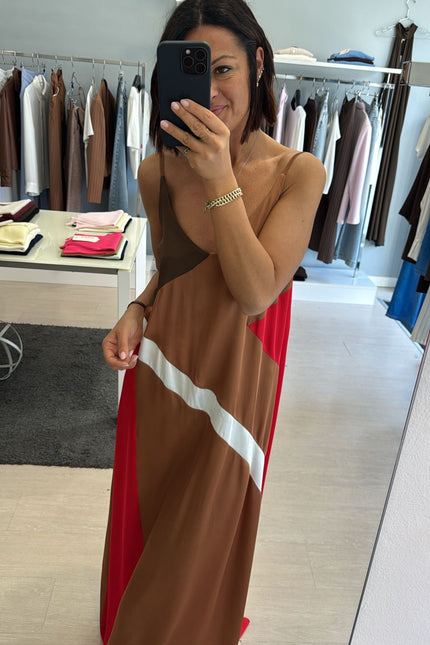 Abito lungo geometrico in satin kk