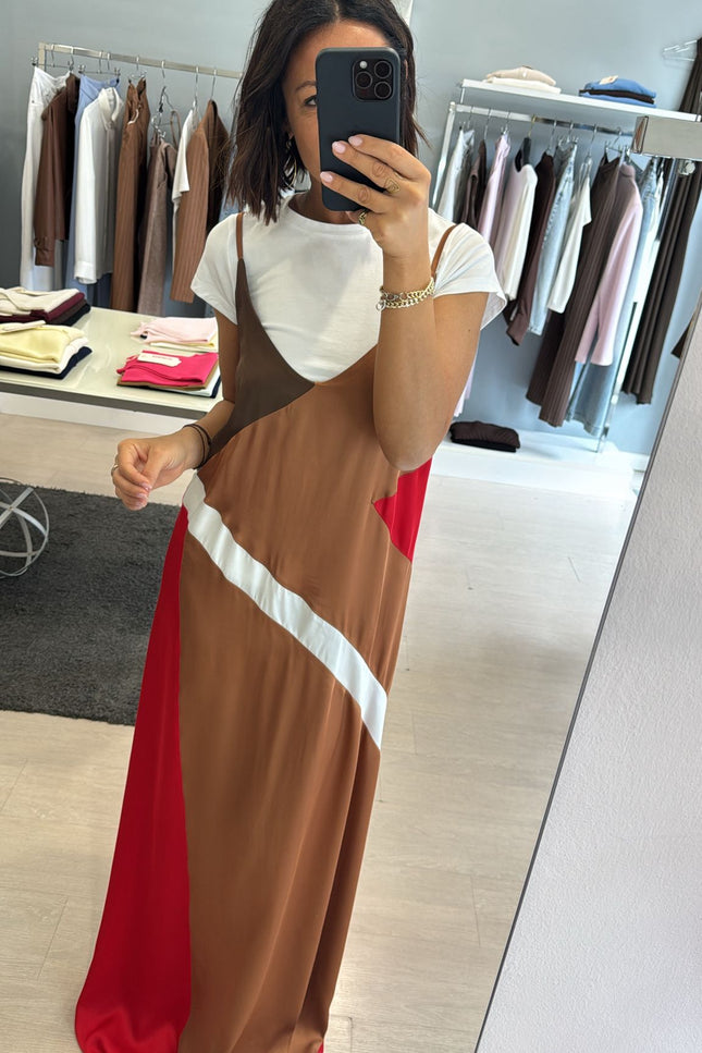 Abito lungo geometrico in satin kk