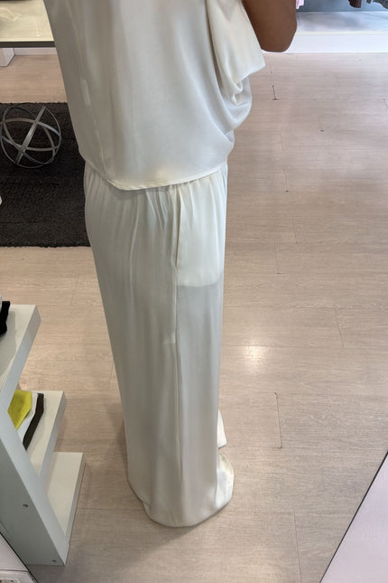 Pantalone latte kk