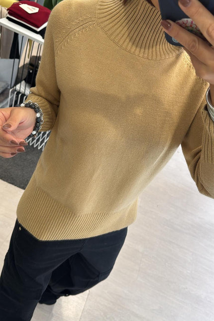 Dolcevita cratere cammello