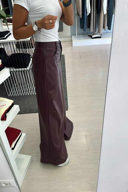 Pantalone ecopelle bordeaux