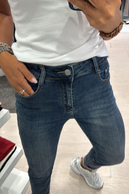 Jeans slim fit scuro