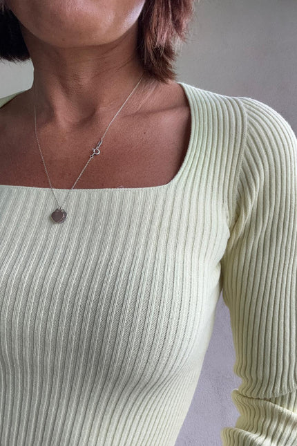 Maglia scollo quadrato