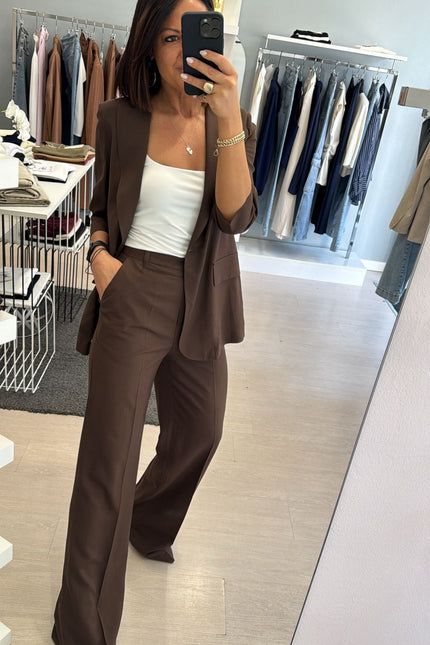 Pantalone completo cioccolato ak