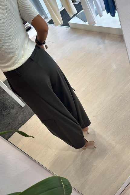 Pantalone cargo verde militare kn