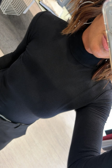 Lupetto essential Nero Kn