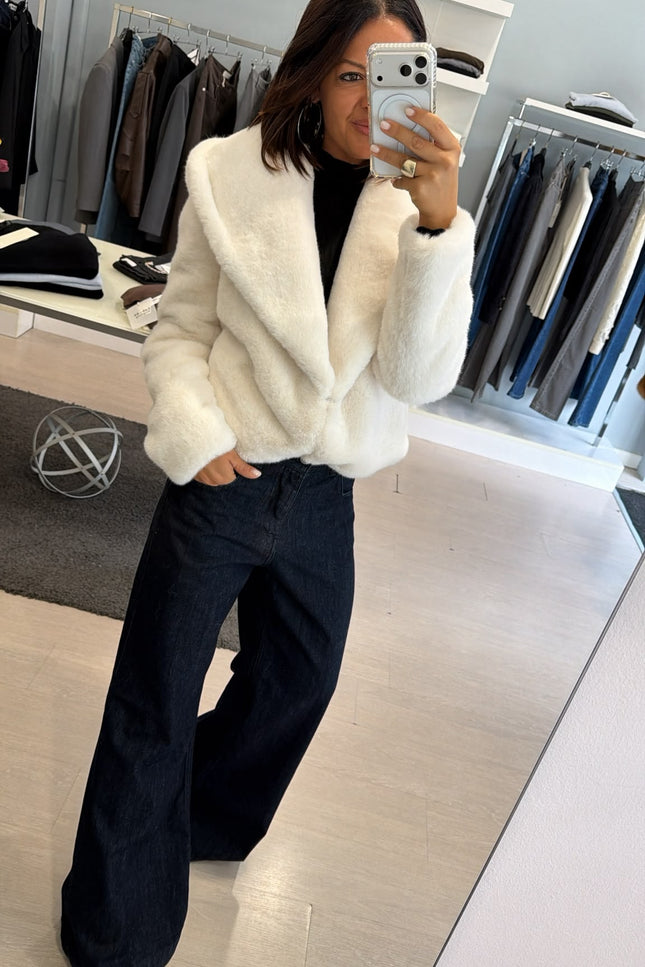 Pelliccia eco bianca yl
