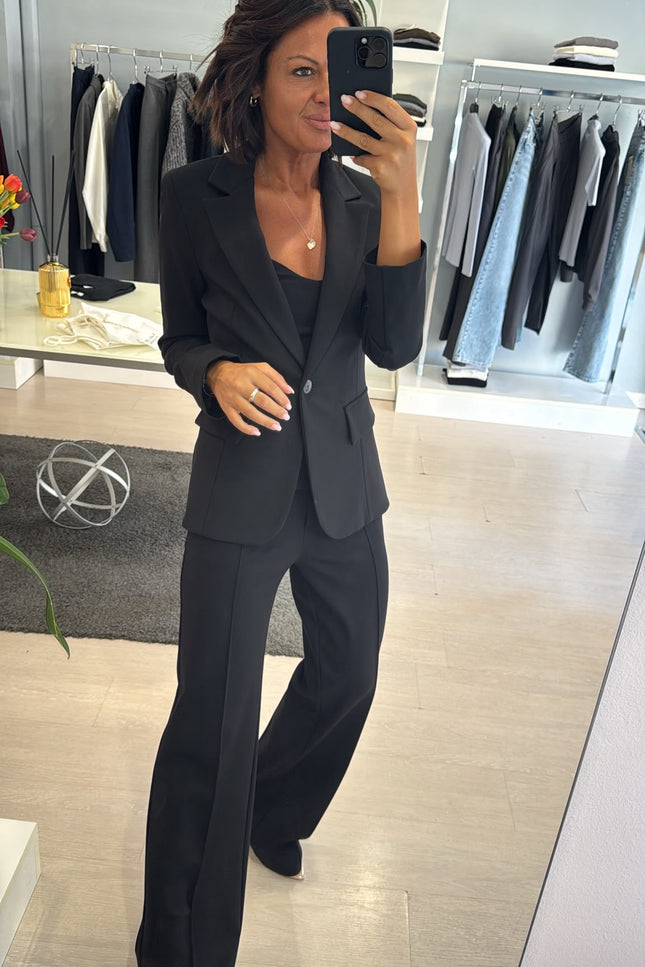Giacca slim completo punto milano nera kn