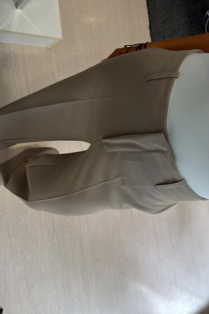 Pantalone dritto sabbia completo giacca asimmetrica kk