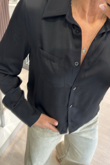 Camicia satin nera