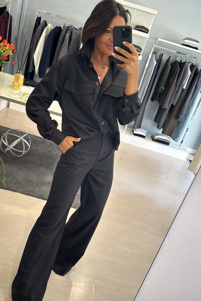 Pantalone dritto completo overshirt nero ak