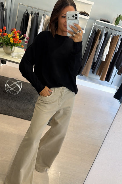 Girocollo nero kn