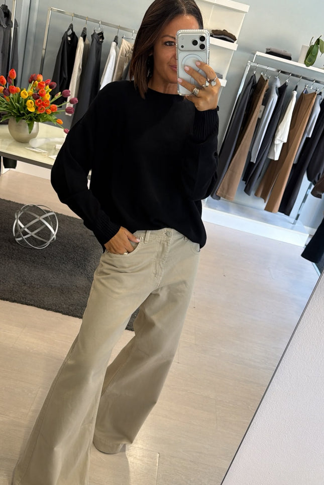 Girocollo nero kn
