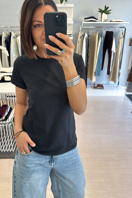 T-shirt regular nera cc