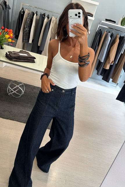 Jeans in denim scuro kk