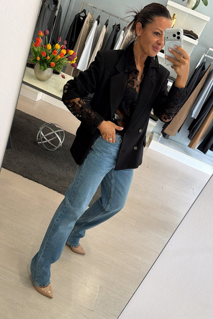 Camicia in pizzo a motivo floreale kk