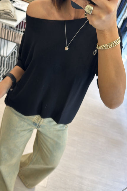 Maglia manica corta over nera kn