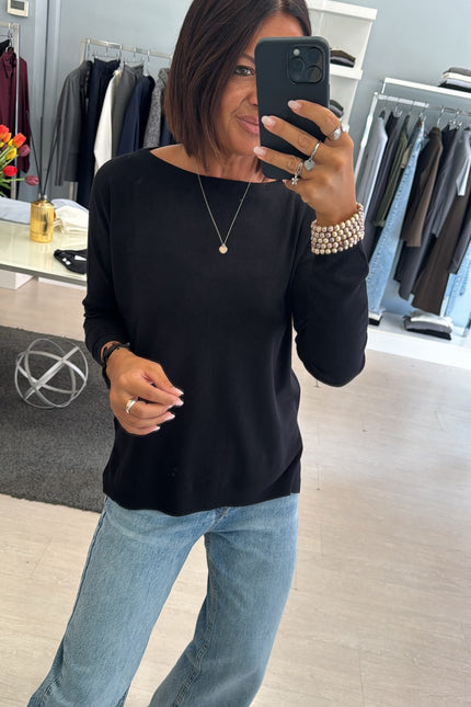Maglia spacchi nera kn