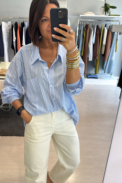 Camicia oversize a righe bianca azzurra cc