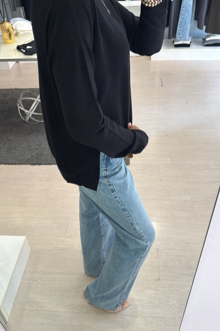 Maglia spacchi nera kn