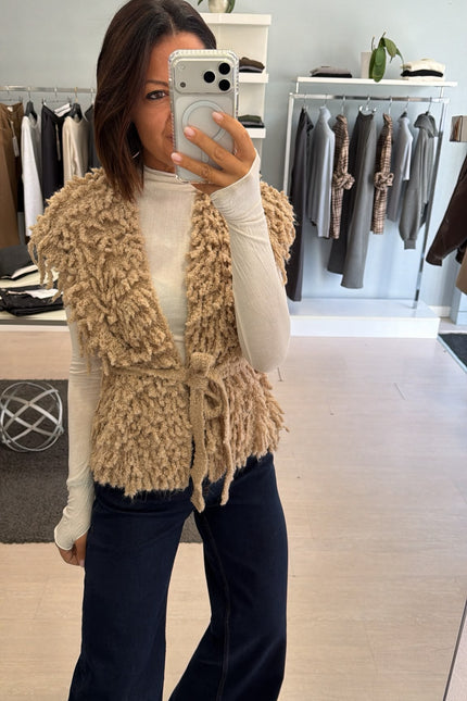 Smanicato bouclè beige kk