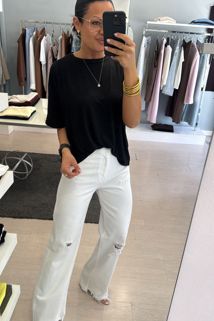 T-shirt boxy fit nera kn