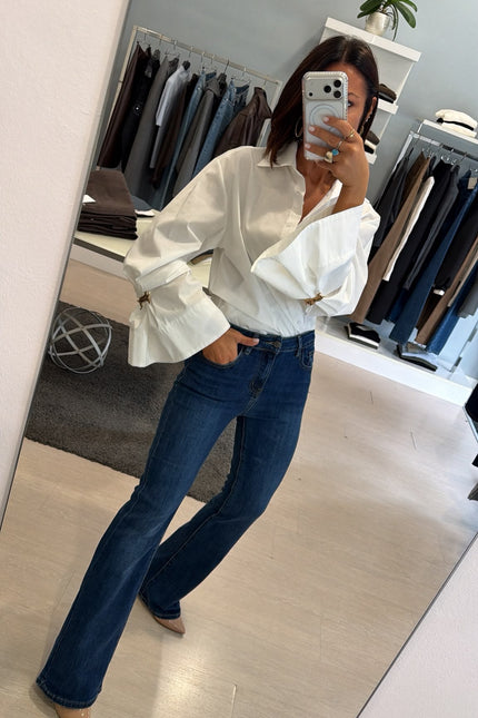 Camicia Oversize Bianca spilla gioiello kk