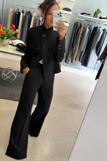 Pantalone nero gamba dritta kk