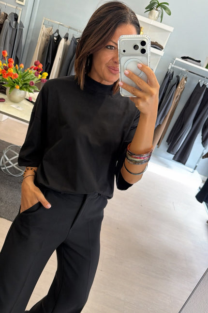 T-shirt oversize nera kk