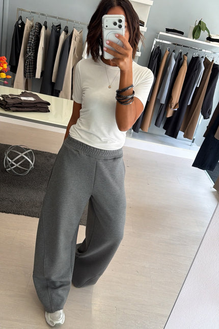 Set tuta grigio medio kn
