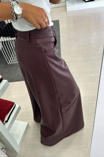 Pantalone ecopelle bordeaux
