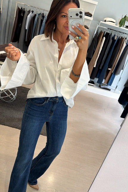 Camicia Oversize Bianca spilla gioiello kk