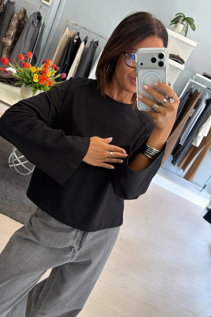 Maglia manica campana nera kk